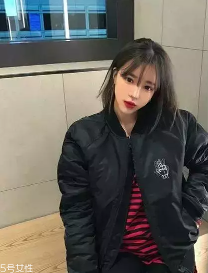 2022最流行的短發(fā)發(fā)型女圖片 2022年春夏流行發(fā)型推薦 2022最流行的短發(fā)發(fā)型女圖片 2022年春夏流行發(fā)型推薦