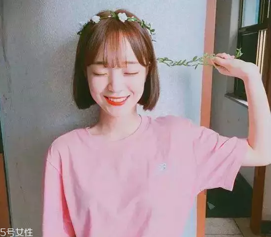 2022最流行的短發(fā)發(fā)型女圖片 2022年春夏流行發(fā)型推薦 2022最流行的短發(fā)發(fā)型女圖片 2022年春夏流行發(fā)型推薦