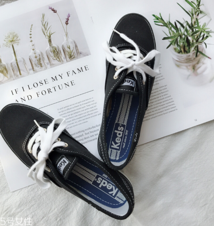 keds帆布鞋碼偏大嗎？keds鞋碼挑選方法