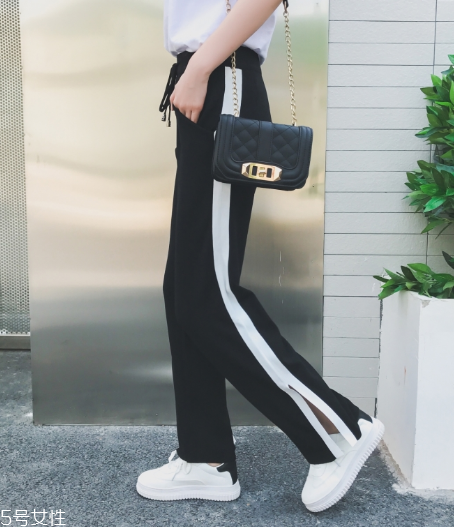 腿粗屁股大穿什么衣服？腿粗屁股大穿搭技巧