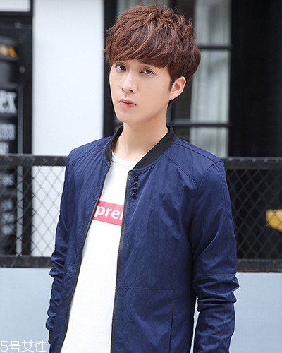 2022年最流行的發(fā)型男 男生劉海這樣弄好看 2022年最流行的發(fā)型男 男生劉海這樣弄好看