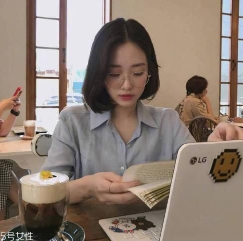 2018女生最流行的短發(fā)發(fā)型圖片 2018年春夏流行發(fā)型推薦 2018女生最流行的短發(fā)發(fā)型圖片 2018年春夏流行發(fā)型推薦