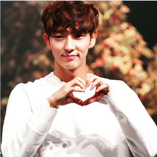 2022年最流行的發(fā)型男 男生劉海這樣弄好看 2022年最流行的發(fā)型男 男生劉海這樣弄好看