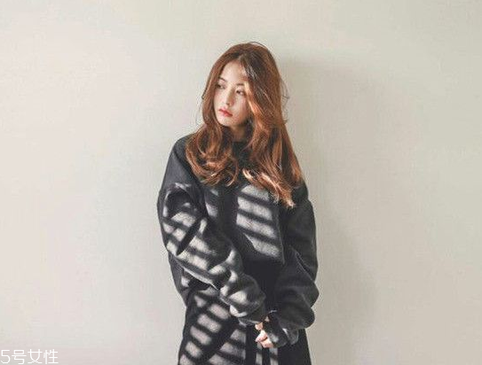 2022最流行的短發(fā)發(fā)型女圖片 2022年春夏流行發(fā)型推薦 2022最流行的短發(fā)發(fā)型女圖片 2022年春夏流行發(fā)型推薦