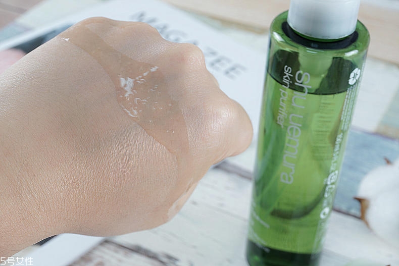 植村秀卸妝油致痘嗎 植村秀卸妝油實(shí)測(cè) 植村秀卸妝油致痘嗎 植村秀卸妝油實(shí)測(cè)