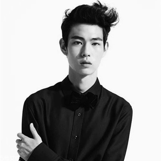 2022年最流行的發(fā)型男 男生劉海這樣弄好看 2022年最流行的發(fā)型男 男生劉海這樣弄好看