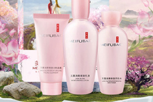 美膚寶和珀萊雅哪個好？關(guān)于美膚寶和珀萊雅的選擇