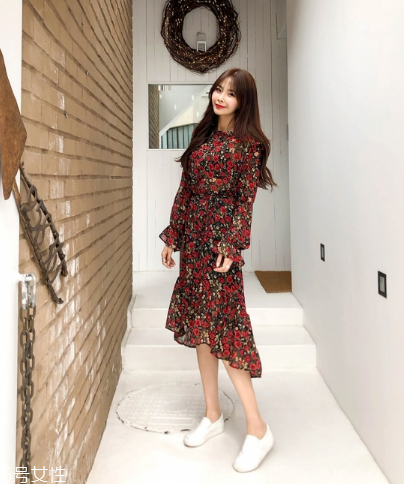 雪紡連衣裙配什么鞋子？雪紡連衣裙搭配鞋子圖片