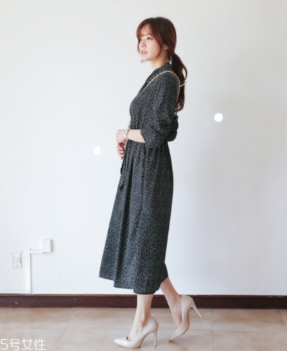 雪紡連衣裙配什么鞋子？雪紡連衣裙搭配鞋子圖片