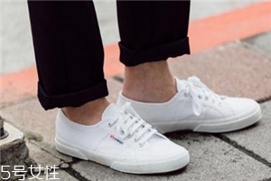 superga鞋碼偏大嗎？superga鞋碼標(biāo)準(zhǔn)嗎