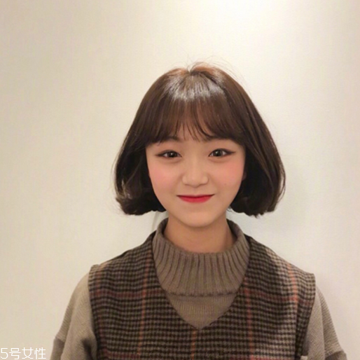 自己在家如何染發(fā) 2018年最火最流行的發(fā)型顏色盤點 自己在家如何染發(fā) 2018年最火最流行的發(fā)型顏色盤點