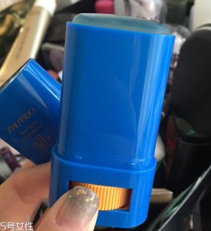 資生堂新艷陽果凍防曬棒多少錢 可以用來補妝的防曬 資生堂新艷陽果凍防曬棒多少錢 可以用來補妝的防曬