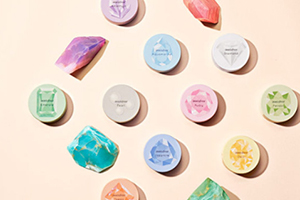 悅詩(shī)風(fēng)吟寶石限量散粉怎么樣？悅詩(shī)風(fēng)吟蜜粉誕生石限定