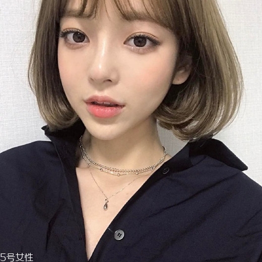 學(xué)生染什么顏色的頭發(fā)好看 學(xué)生染發(fā)顏色盤點(diǎn) 學(xué)生染什么顏色的頭發(fā)好看 學(xué)生染發(fā)顏色盤點(diǎn)