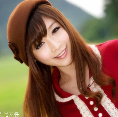 頭發(fā)多的女生適合什么短發(fā) 頭發(fā)多適合發(fā)型 頭發(fā)多的女生適合什么短發(fā) 頭發(fā)多適合發(fā)型