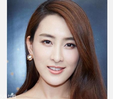 什么叫微風(fēng)劉海 微風(fēng)劉海適合的臉型 什么叫微風(fēng)劉海 微風(fēng)劉海適合的臉型