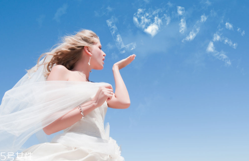 圓臉新娘發(fā)型2018圖片 任何臉型新娘發(fā)型圖片大全 圓臉新娘發(fā)型2018圖片 任何臉型新娘發(fā)型圖片大全