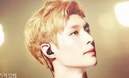 男生染什么顏色好看又低調(diào) 2022最流行發(fā)型顏色男生 男生染什么顏色好看又低調(diào) 2022最流行發(fā)型顏色男生