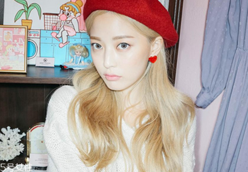 2018韓國流行發(fā)色 2018年熱門頭發(fā)顏色推薦 2018韓國流行發(fā)色 2018年熱門頭發(fā)顏色推薦