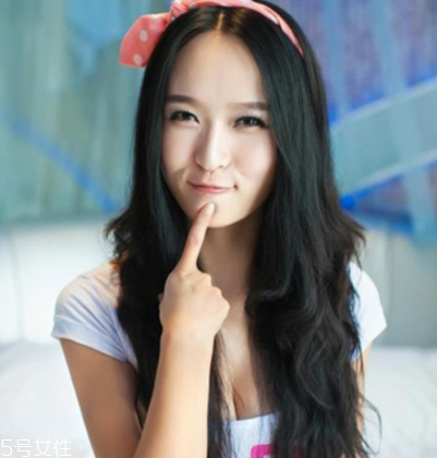 頭發(fā)多的女生適合什么短發(fā) 頭發(fā)多適合發(fā)型 頭發(fā)多的女生適合什么短發(fā) 頭發(fā)多適合發(fā)型