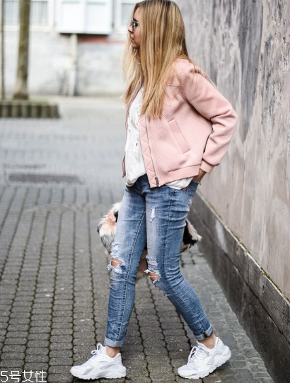 小白鞋多久洗一次？小白鞋的清洗頻率