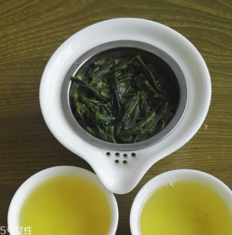 六安瓜片的功效與作用 六安瓜片喝了有什么好處 六安瓜片的功效與作用 六安瓜片喝了有什么好處