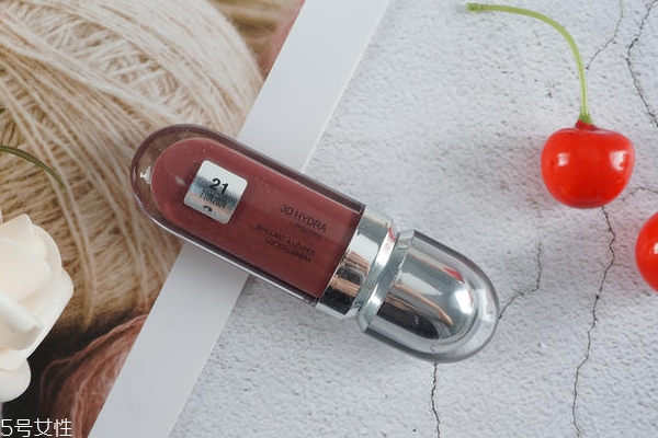 kiko3d唇釉成膜嗎 kiko3D唇釉容易掉色嗎 kiko3d唇釉成膜嗎 kiko3D唇釉容易掉色嗎