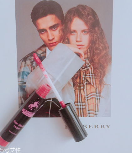 名創(chuàng)優(yōu)品獨(dú)角獸唇釉系列哪只好看 名創(chuàng)優(yōu)品唇釉試色測(cè)評(píng) 名創(chuàng)優(yōu)品獨(dú)角獸唇釉系列哪只好看 名創(chuàng)優(yōu)品唇釉試色測(cè)評(píng)