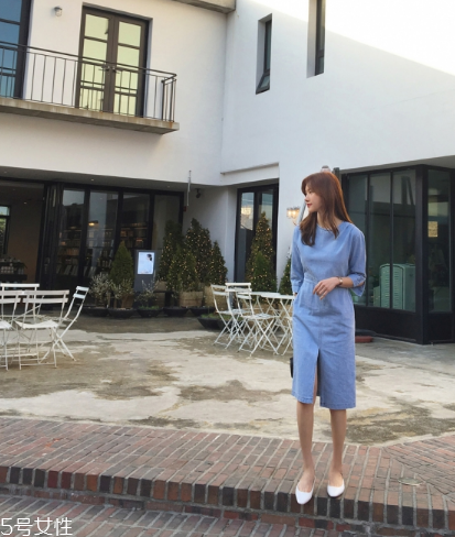 牛仔連衣裙配什么鞋？牛仔連衣裙搭配鞋子圖片