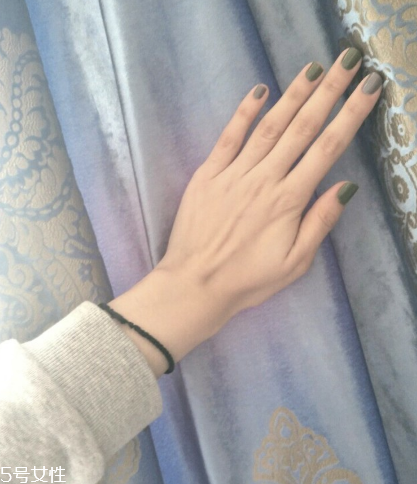 名創(chuàng)優(yōu)品指甲油奶茶色好看嗎 名創(chuàng)優(yōu)品指甲油測評 名創(chuàng)優(yōu)品指甲油奶茶色好看嗎 名創(chuàng)優(yōu)品指甲油測評