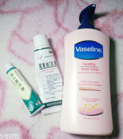 怎么去除雞皮膚 跟你的雞皮膚說再見 怎么去除雞皮膚 跟你的雞皮膚說再見