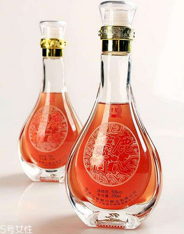 鹿心血酒的功效與作用 鹿心血酒的功效與作用