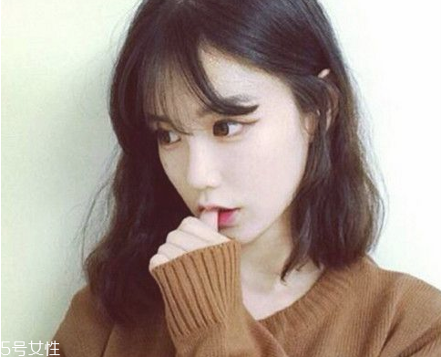 空氣劉海怎么扎馬尾好看 空氣劉海馬尾辮的各種扎法 空氣劉海怎么扎馬尾好看 空氣劉海馬尾辮的各種扎法