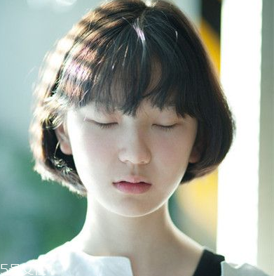 空氣劉海怎么扎馬尾好看 空氣劉海馬尾辮的各種扎法 空氣劉海怎么扎馬尾好看 空氣劉海馬尾辮的各種扎法