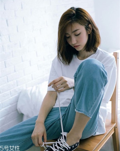 如何根據(jù)膚色挑選發(fā)色 自然低調(diào)發(fā)色推薦 如何根據(jù)膚色挑選發(fā)色 自然低調(diào)發(fā)色推薦