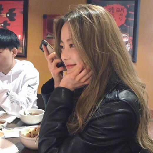 如何根據(jù)膚色挑選發(fā)色 自然低調(diào)發(fā)色推薦 如何根據(jù)膚色挑選發(fā)色 自然低調(diào)發(fā)色推薦