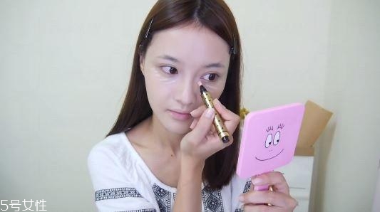 怎樣畫自然妝容 韓國自然妝容畫法步驟 怎樣畫自然妝容 韓國自然妝容畫法步驟