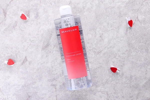 楊桃卸妝水適合什么膚質 楊桃卸妝水適合人群 楊桃卸妝水適合什么膚質 楊桃卸妝水適合人群