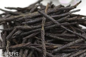 苦丁茶什么時候喝最好 適合喝苦丁茶的季節(jié) 苦丁茶什么時候喝最好 適合喝苦丁茶的季節(jié)