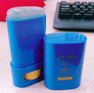 資生堂新艷陽果凍防曬棒適合什么膚質(zhì) 使用測(cè)評(píng) 資生堂新艷陽果凍防曬棒適合什么膚質(zhì) 使用測(cè)評(píng)