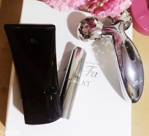 cpb按摩膏和pola按摩膏哪個(gè)好 pola按摩膏使用測(cè)評(píng) cpb按摩膏和pola按摩膏哪個(gè)好 pola按摩膏使用測(cè)評(píng)