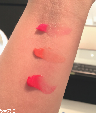 資生堂新艷陽果凍防曬棒適合什么膚質(zhì) 使用測(cè)評(píng) 資生堂新艷陽果凍防曬棒適合什么膚質(zhì) 使用測(cè)評(píng)