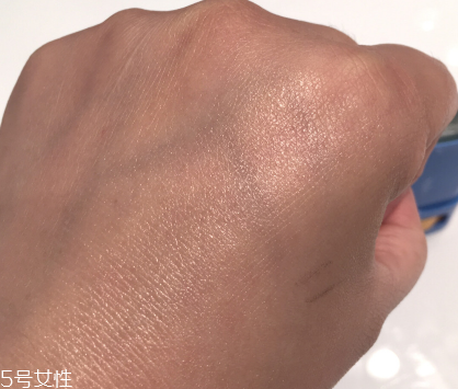 資生堂新艷陽果凍防曬棒適合什么膚質(zhì) 使用測(cè)評(píng) 資生堂新艷陽果凍防曬棒適合什么膚質(zhì) 使用測(cè)評(píng)