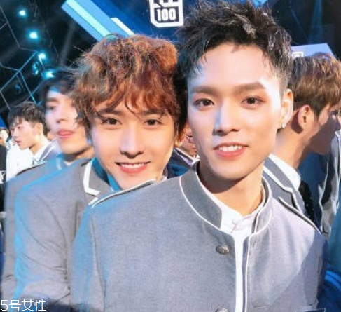 何東東卷毛是什么發(fā)型 何東東最新可愛卷毛發(fā)型 何東東卷毛是什么發(fā)型 何東東最新可愛卷毛發(fā)型