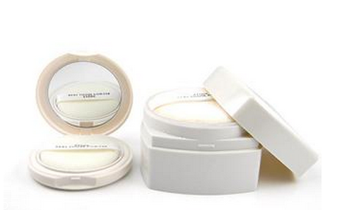 定妝粉如何挑選 定妝粉和粉餅的區(qū)別 定妝粉如何挑選 定妝粉和粉餅的區(qū)別