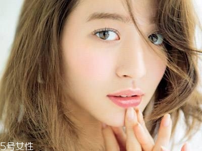 護膚品怎么判斷是否吸收 護膚品用對的3大特征 護膚品怎么判斷是否吸收 護膚品用對的3大特征