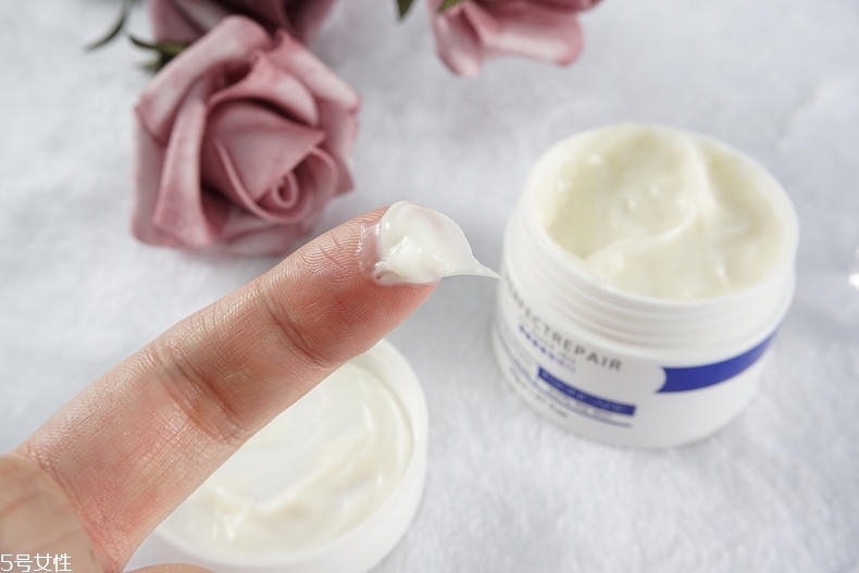 泊舒清痘霜有用嗎 泊舒清痘能力實測 泊舒清痘霜有用嗎 泊舒清痘能力實測