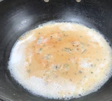 牛奶辛拉面煮多久？牛奶辛拉面牛奶和水的比例