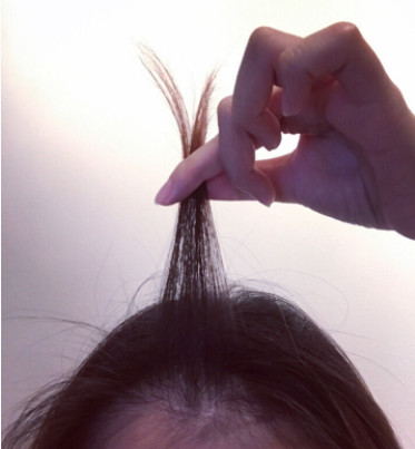 減齡雙丸子頭扎法步驟圖解 減齡雙丸子頭扎法步驟圖解