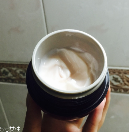 pola紅ba和黑ba按摩膏哪個好 pola紅ba和黑ba對比測評 pola紅ba和黑ba按摩膏哪個好 pola紅ba和黑ba對比測評